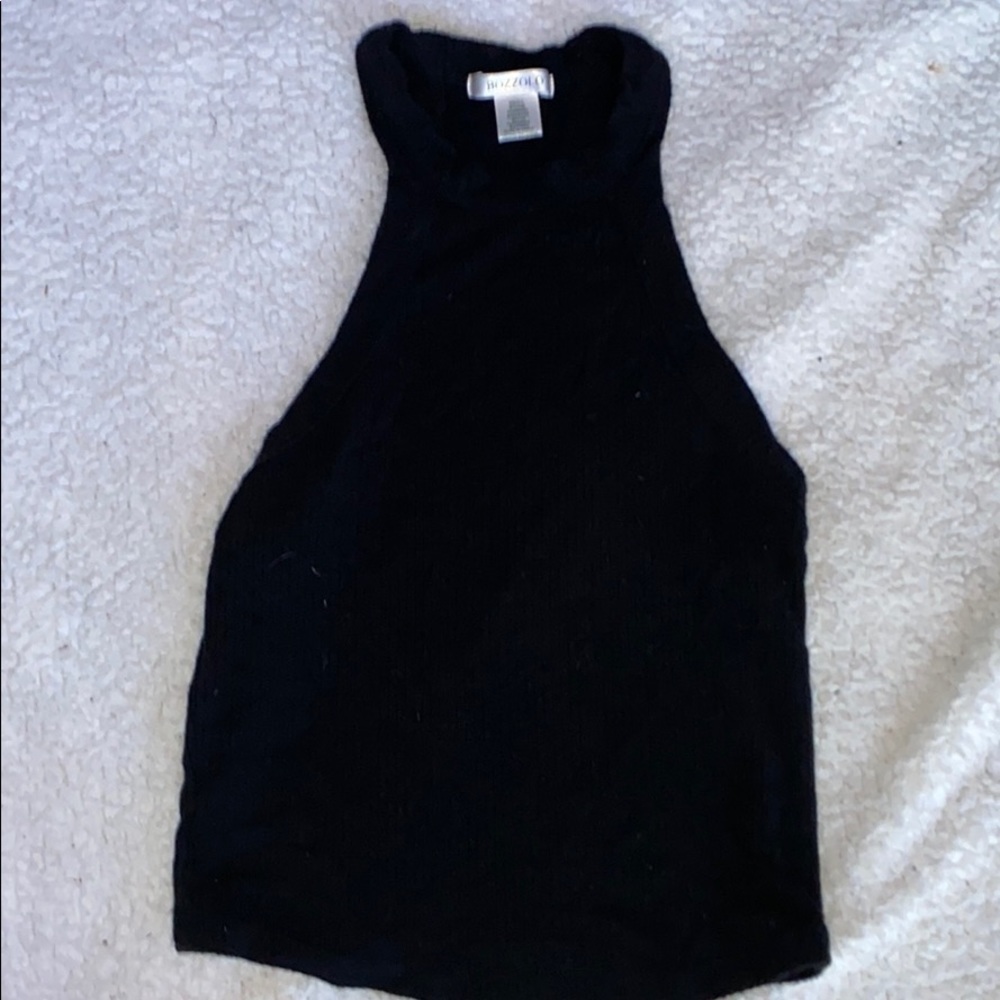 cropped tank top